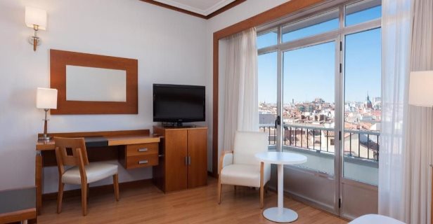 Hotel Madrid Plaza De España Affiliated By Meliá