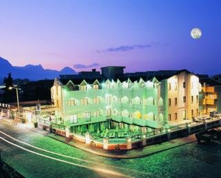 Hotel Magic