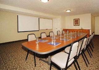 Hotel Mainstay Suites