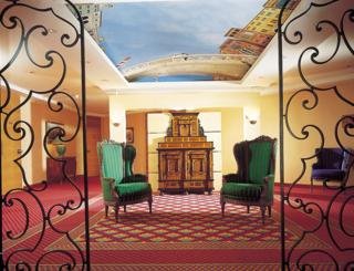 Hotel Maison Rouge
