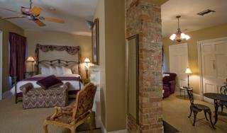 Hotel Maison St Charles Quality Inn And Suites
