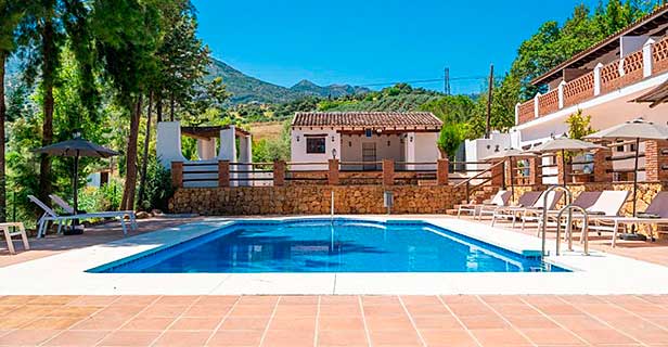 Hotel Málaga Sierra De Las Nieves