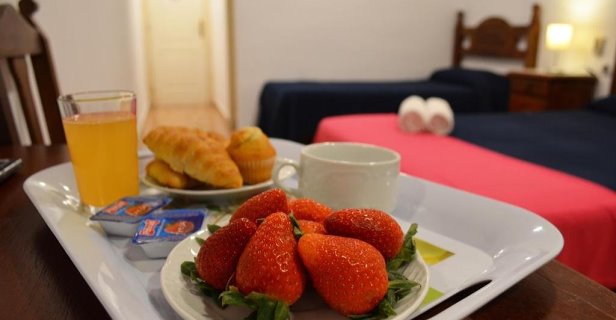 Hotel Manantiales