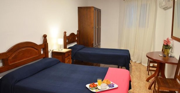 Hotel Manantiales