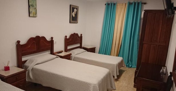 Hotel Manantiales
