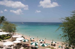 Hotel Mango Bay Beach Resort