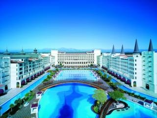 Hotel Mardan Palace