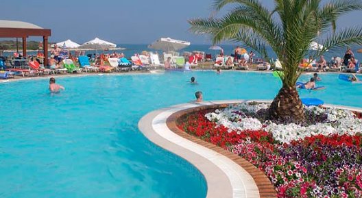 Hotel Mareblue Beach Resort