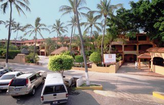 Hotel Margaritas & Tennis Club