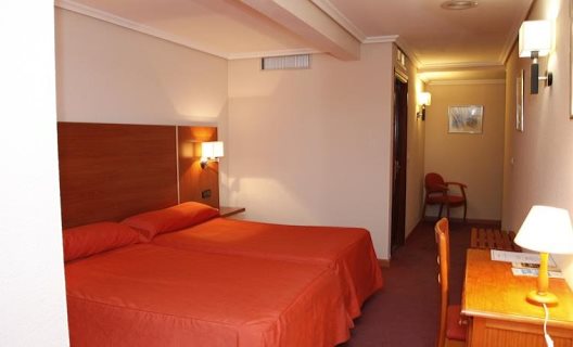 Hotel Mari Carmen