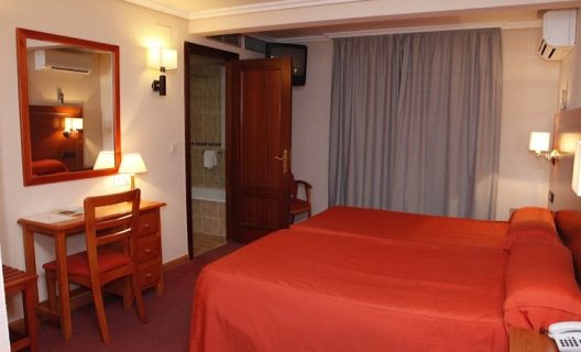 Hotel Mari Carmen