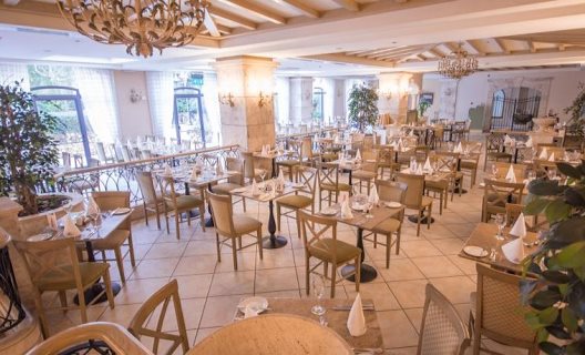 Hotel Maritim Antonine & Spa