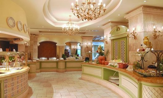 Hotel Maritim Antonine & Spa