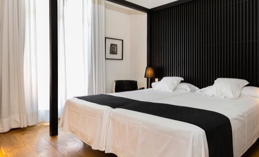 Hotel Market