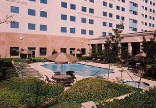 Hotel Marriott Suites Dallas Market Center