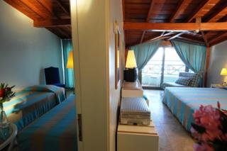 Hotel Marti La Perla