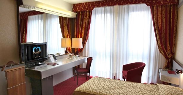 Hotel Maxim