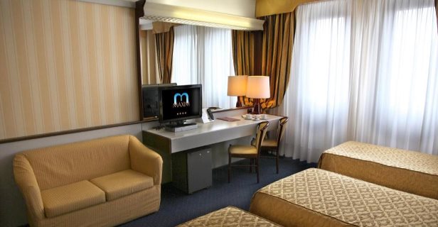 Hotel Maxim