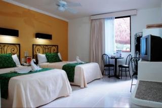 Hotel Maya Tulipanes