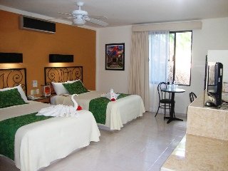 Hotel Maya Tulipanes