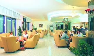 Hotel M.C Mahberi Beach
