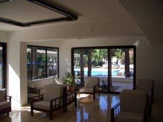 Hotel Medis