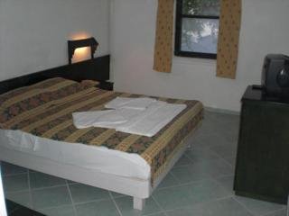 Hotel Medis