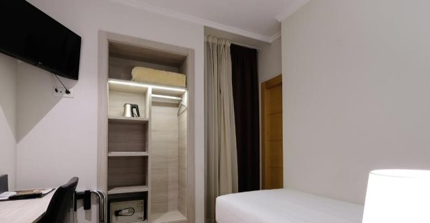 Hotel Mediterraneo