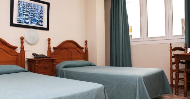Hotel Mediterraneo Carihuela