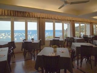 Hotel Mediterrani