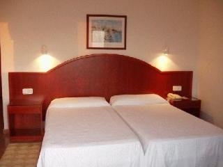 Hotel Mediterrani