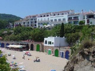 Hotel Mediterrani