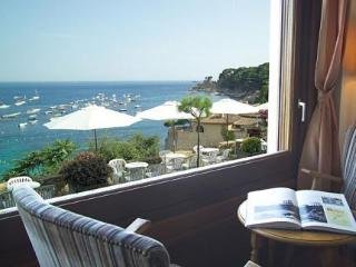 Hotel Mediterrani