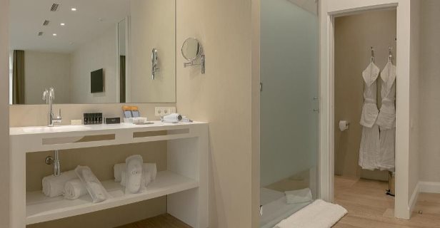 Hotel Melia Plaza
