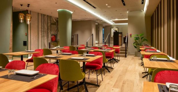Hotel Melia Plaza