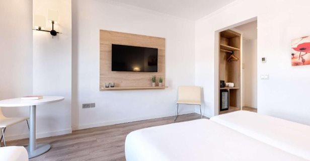 Hotel Melilla Puerto Affiliated By Meliá
