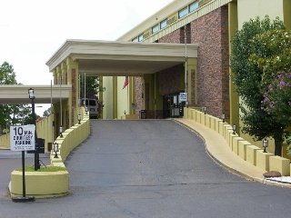 Hotel Memphis Airport And Conference Center