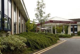 Hotel Menzies Cambridge & Golf Club
