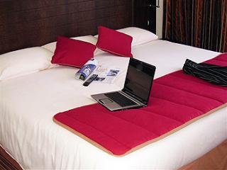 Hotel Mercure Angers Lac De Maine