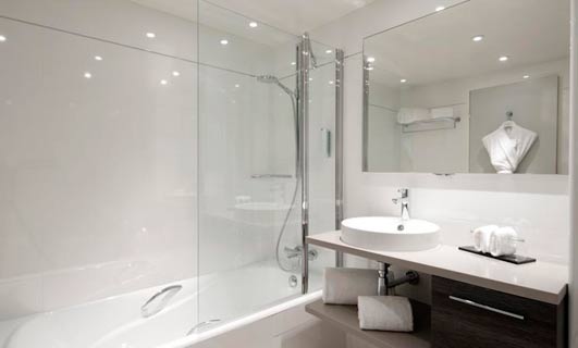 Hotel Mercure Cannes Croisette Beach
