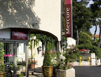 Hotel Mercure Carcassonne Porte De La Cite