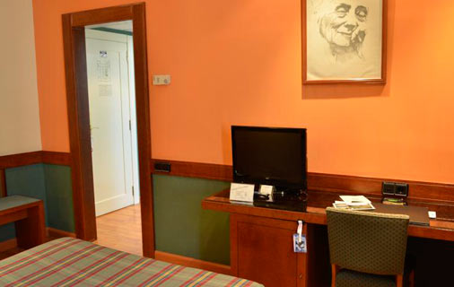 Hotel Mercure Carlton Rioja