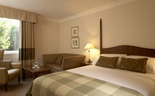 Hotel Mercure Castle
