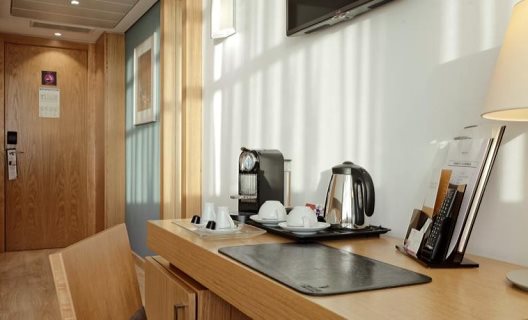 Hotel Mercure Lisboa Almada