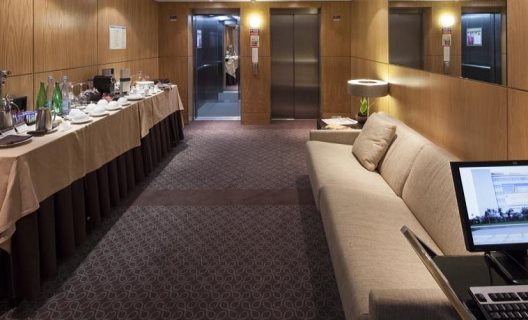 Hotel Mercure Lisboa Almada