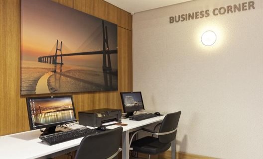 Hotel Mercure Lisboa Almada