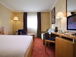 Hotel Mercure Noisy Le Grand