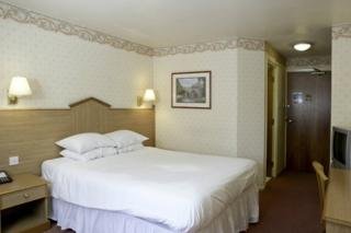 Hotel Mercure Swindon East & Spa