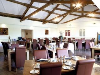 Hotel Mercure Swindon East & Spa