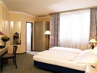 Hotel Mercure Wuerzburg Am Mainufer